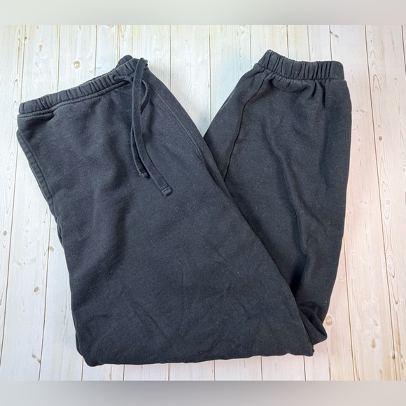 Hollister Women’s Drawstring Jogger in Black Size Medium Short - Picture 3 of 12